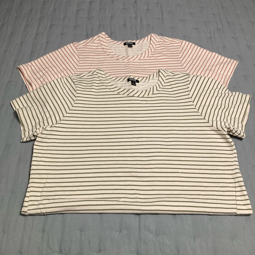 Bundle of 2 Women’s Dresses